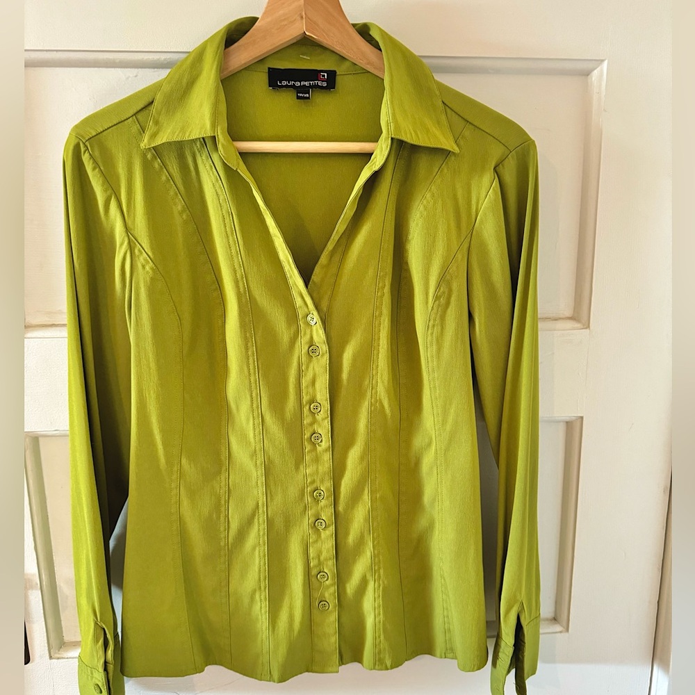 Bright Green Buttoned Blouse